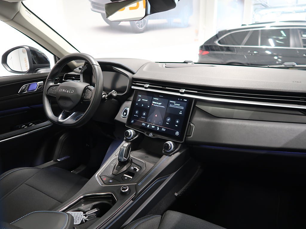 Vehicle Image 21
