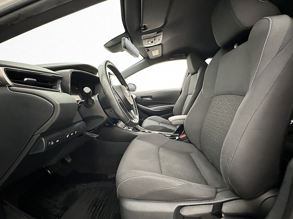 Vehicle Image 10