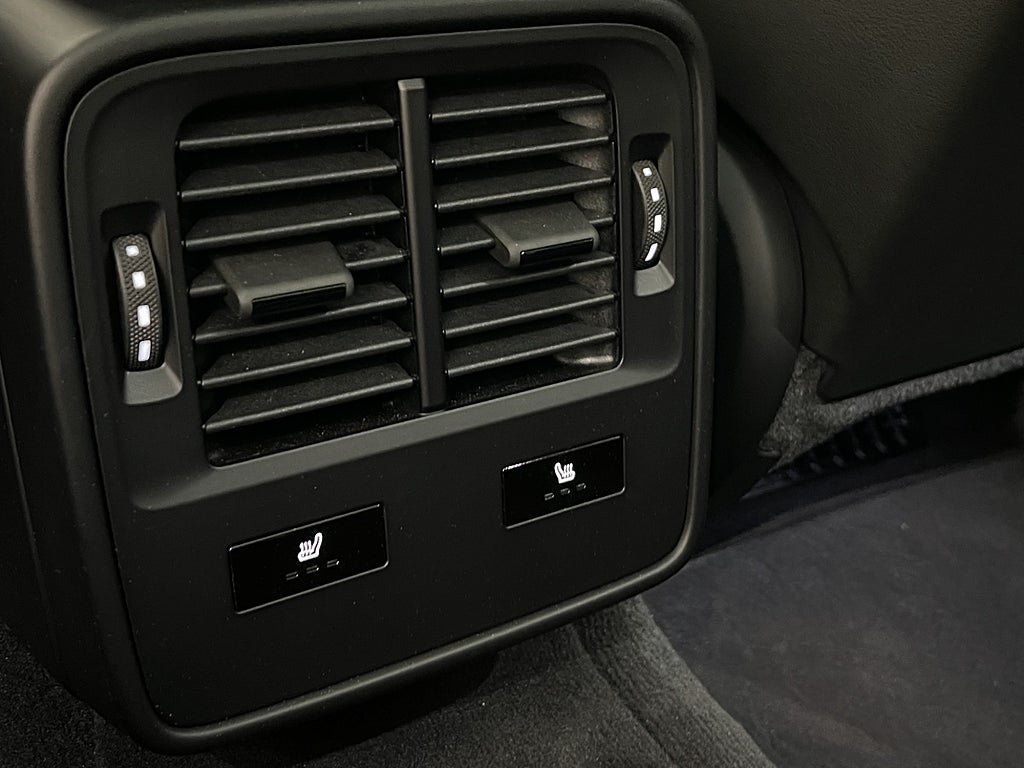 Vehicle Image 33