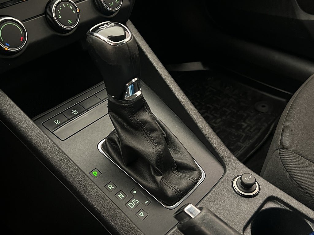 Vehicle Image 34