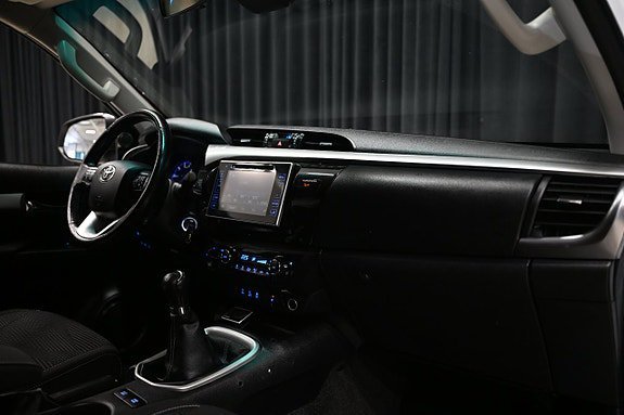 Vehicle Image 27