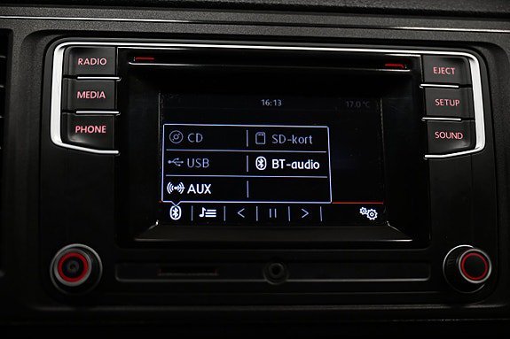 Vehicle Image 24