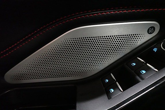 Vehicle Image 24