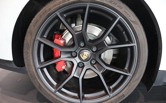 Vehicle Image 7