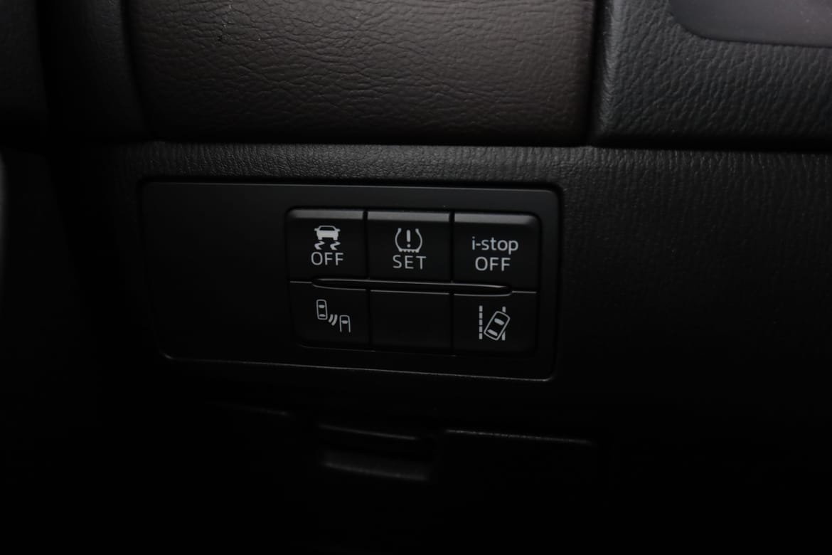 Vehicle Image 34