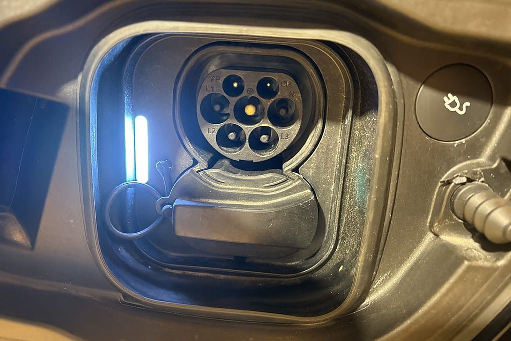 Vehicle Image 23