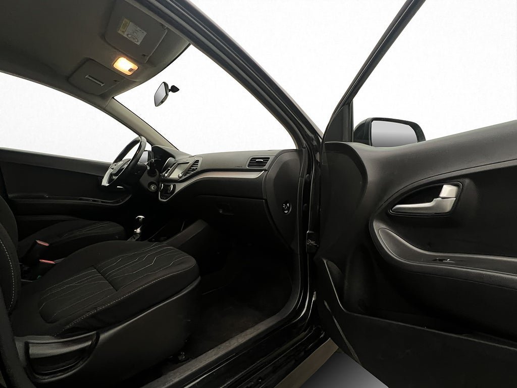 Vehicle Image 23