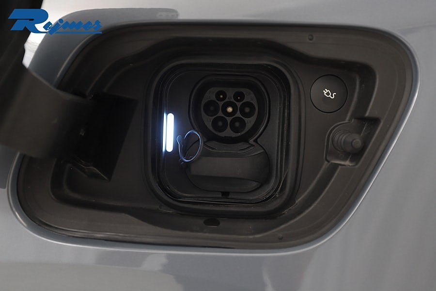 Vehicle Image 22