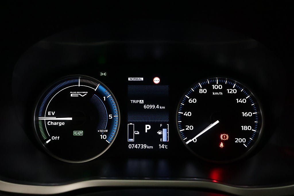 Vehicle Image 16