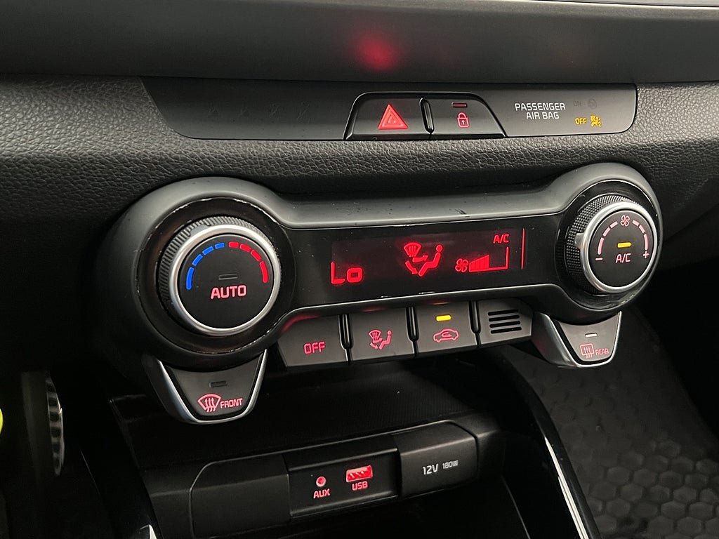 Vehicle Image 17