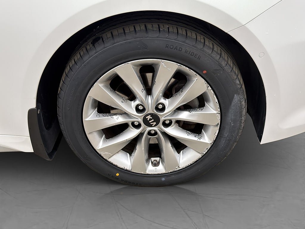 Vehicle Image 36