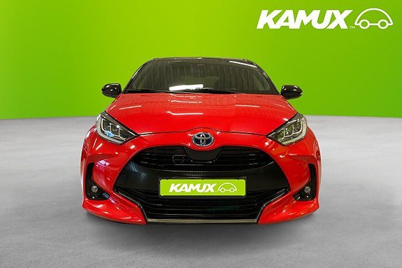Vehicle Image 6