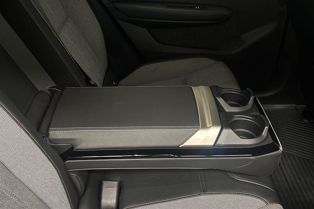 Vehicle Image 17