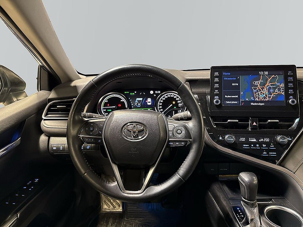 Vehicle Image 10