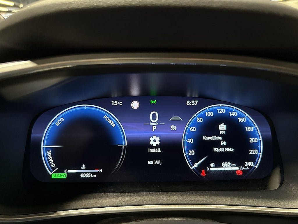 Vehicle Image 12