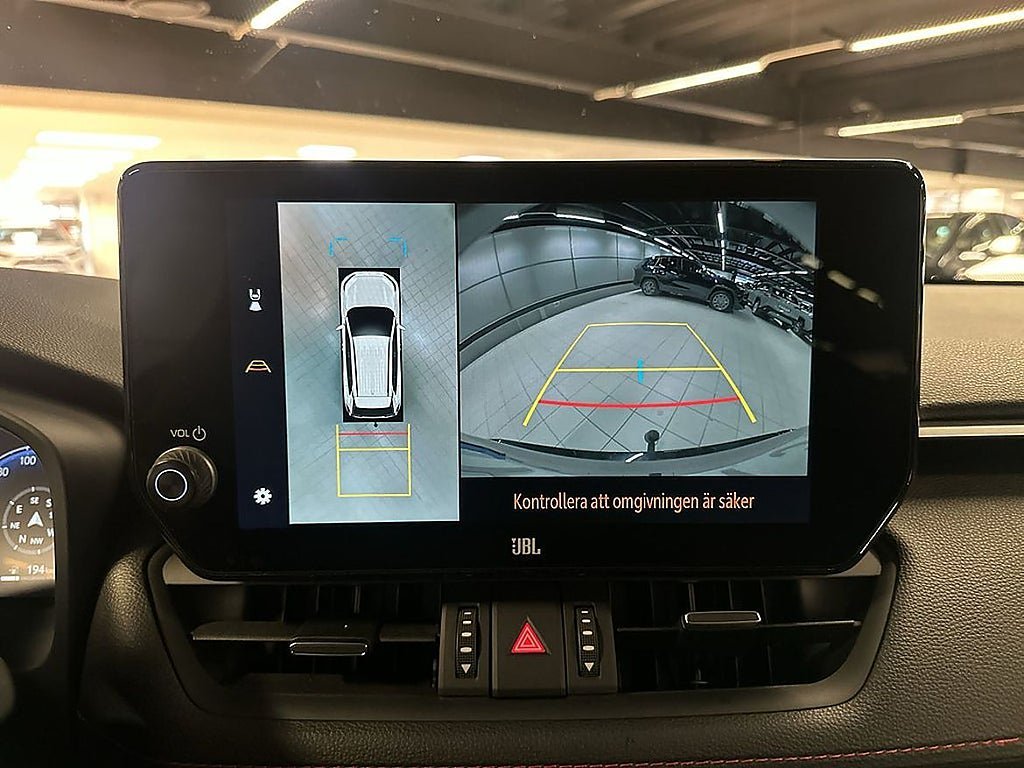 Vehicle Image 17