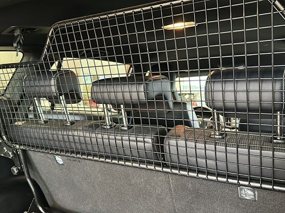 Vehicle Image 17