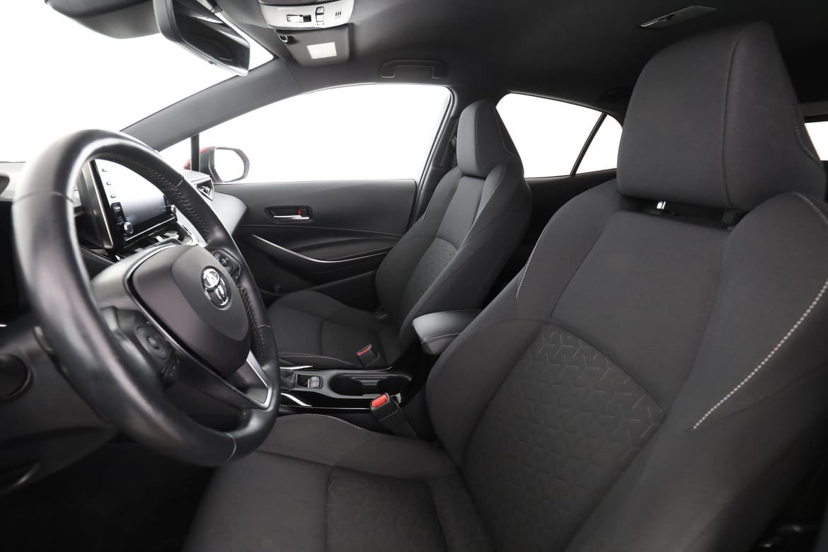 Vehicle Image 11
