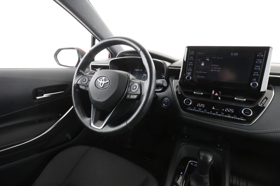Vehicle Image 14