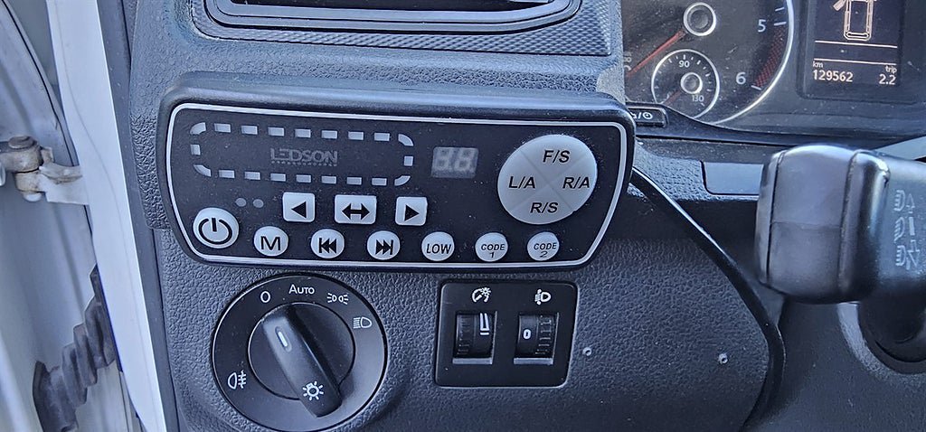 Vehicle Image 16