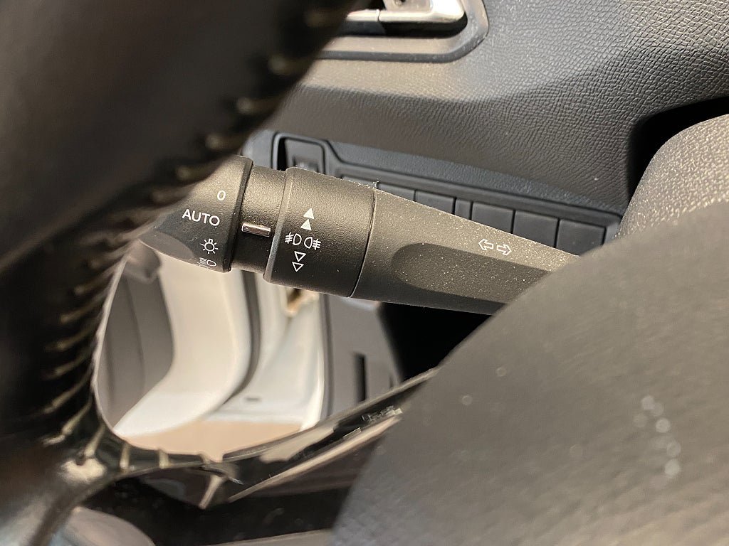 Vehicle Image 42