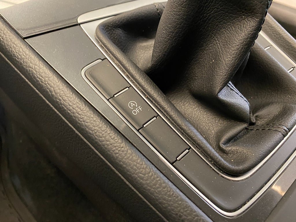 Vehicle Image 45