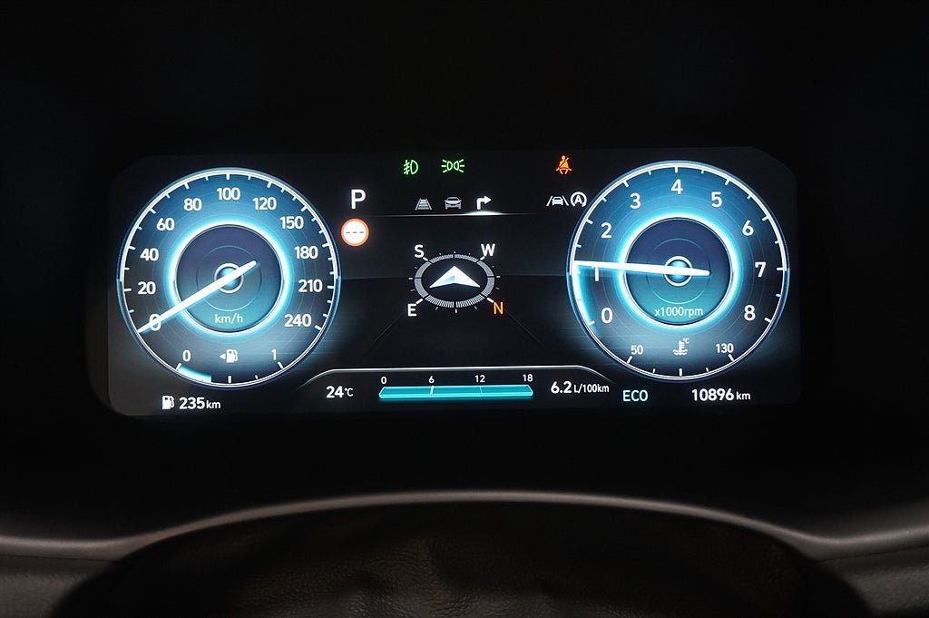 Vehicle Image 8