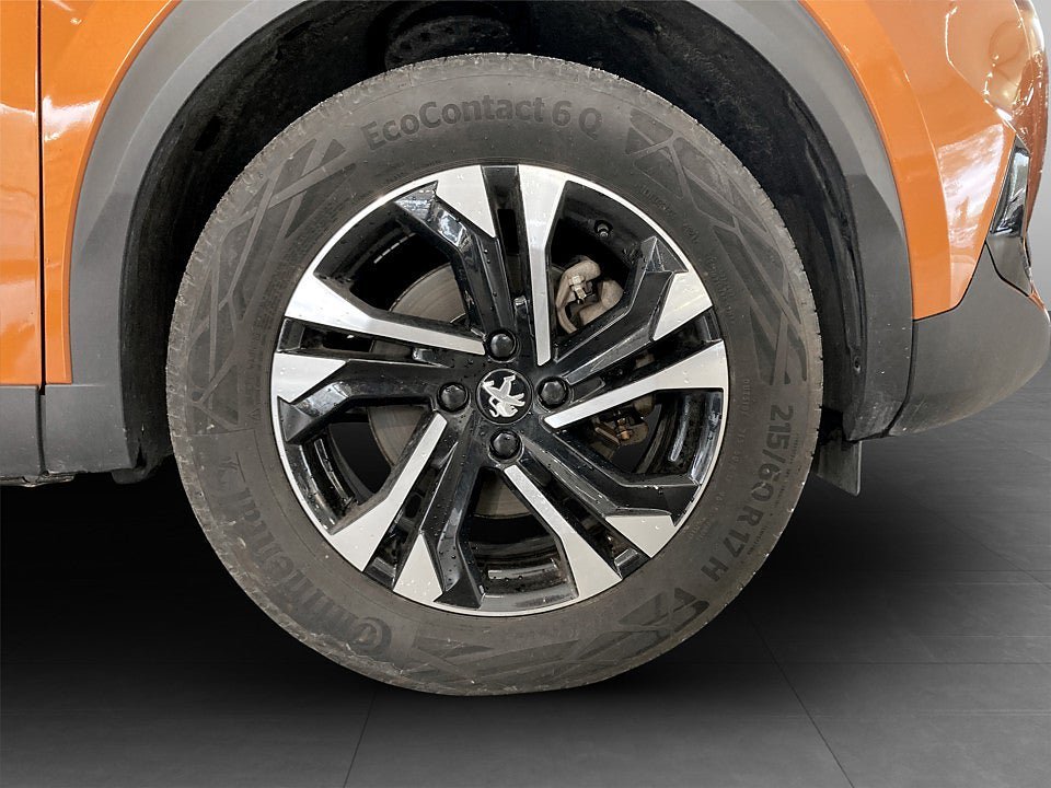 Vehicle Image 18