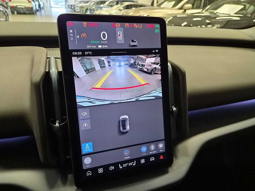 Vehicle Image 10