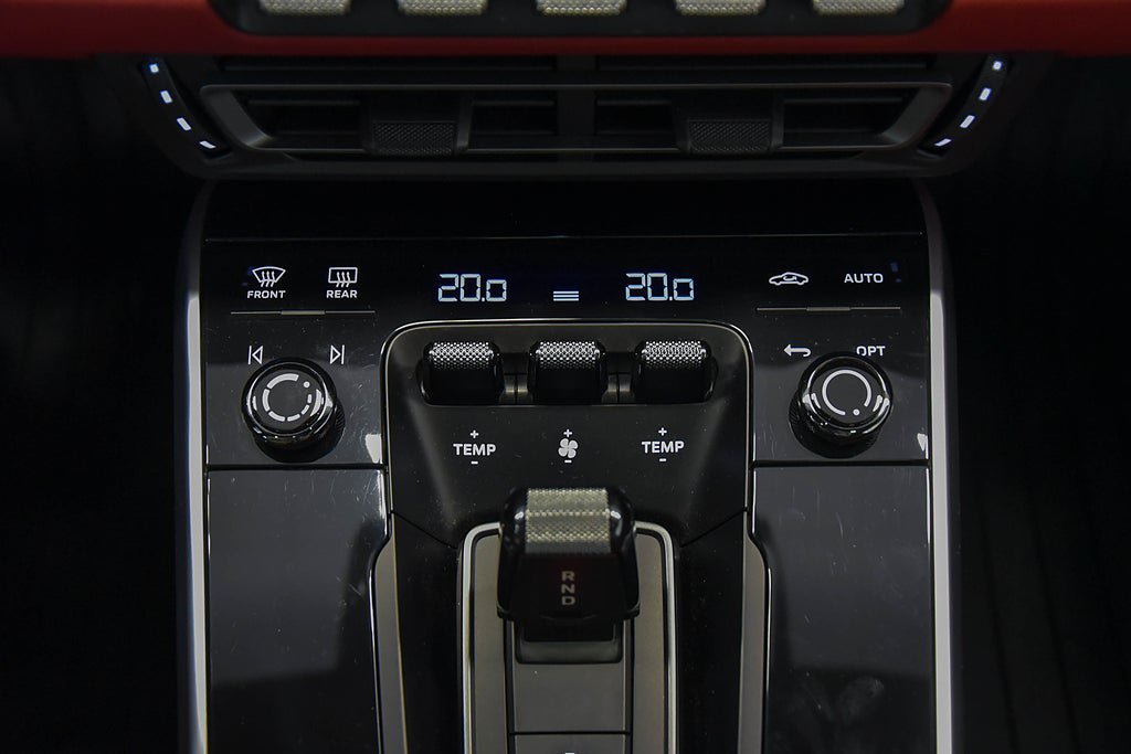 Vehicle Image 24