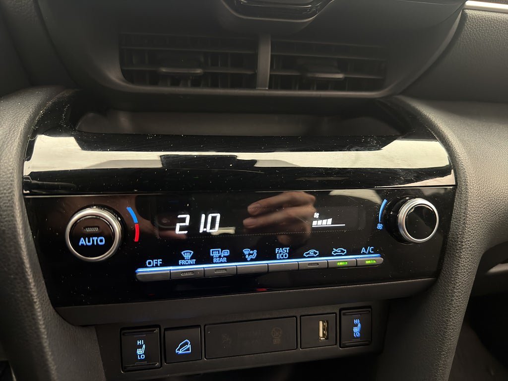 Vehicle Image 20