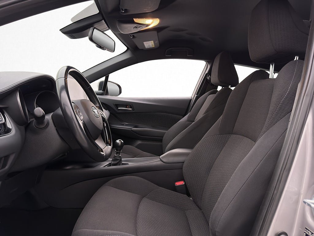Vehicle Image 15