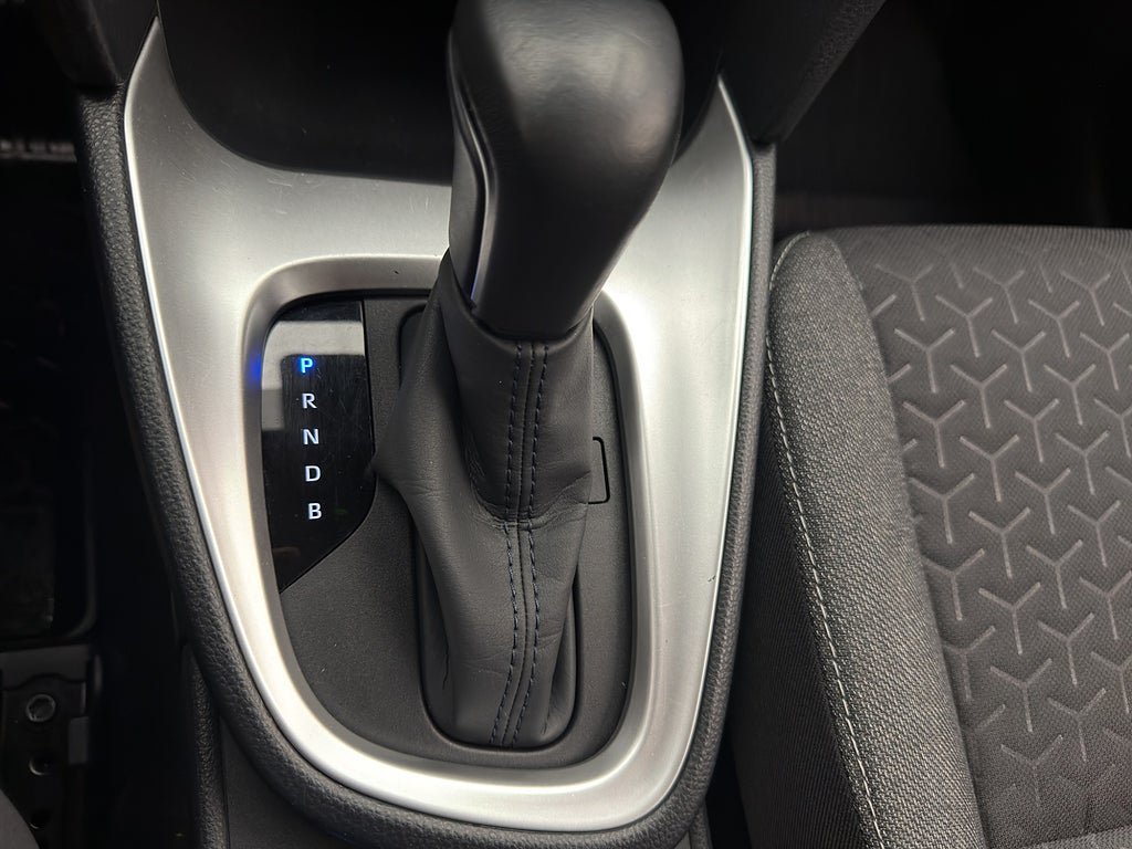 Vehicle Image 21