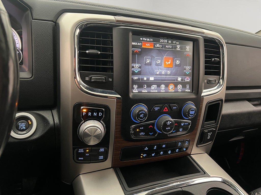 Vehicle Image 22