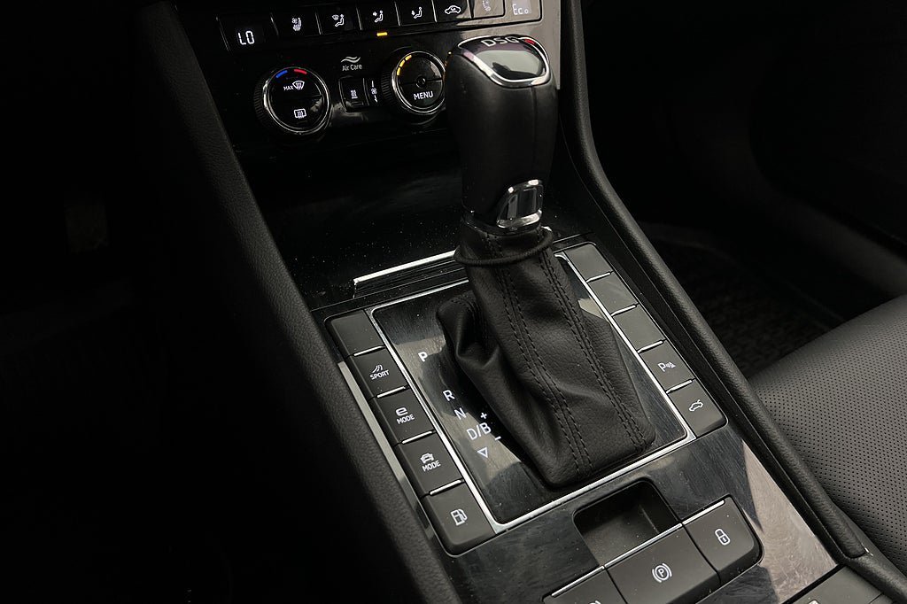 Vehicle Image 33