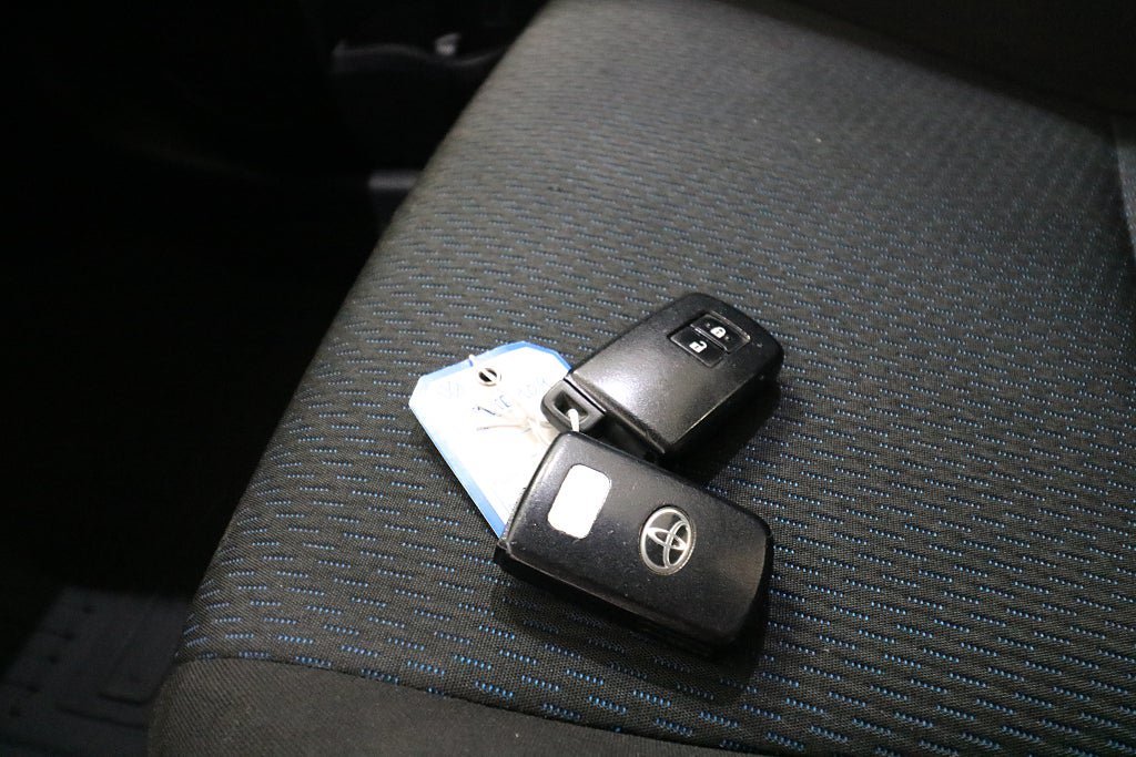 Vehicle Image 11