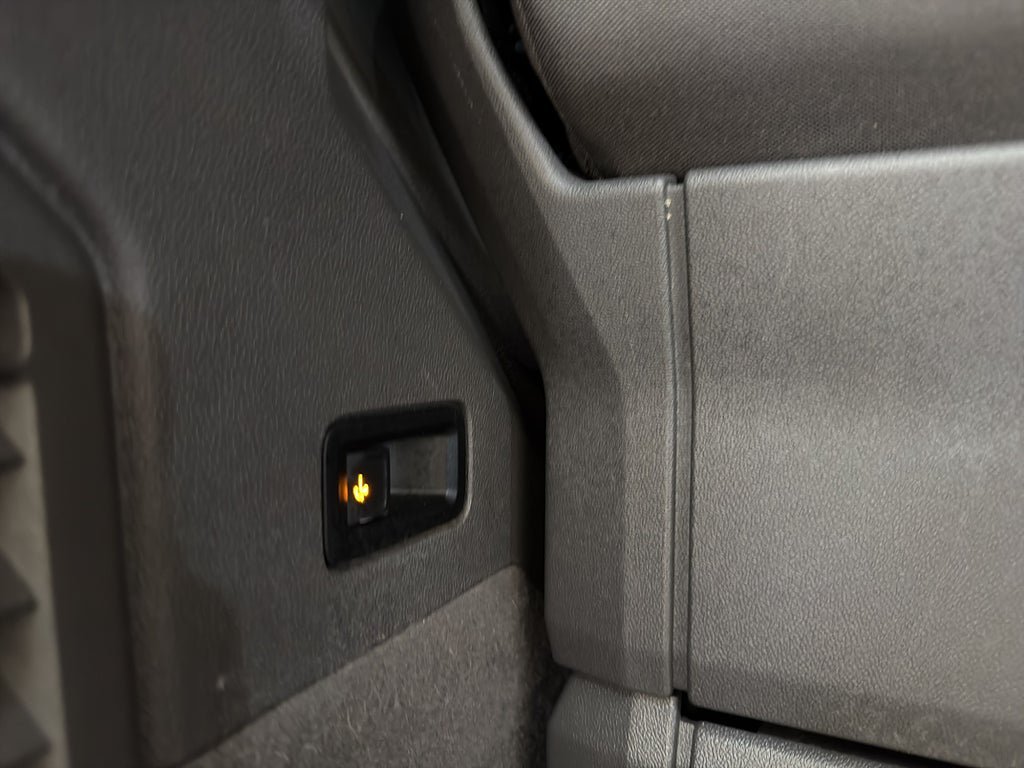 Vehicle Image 37