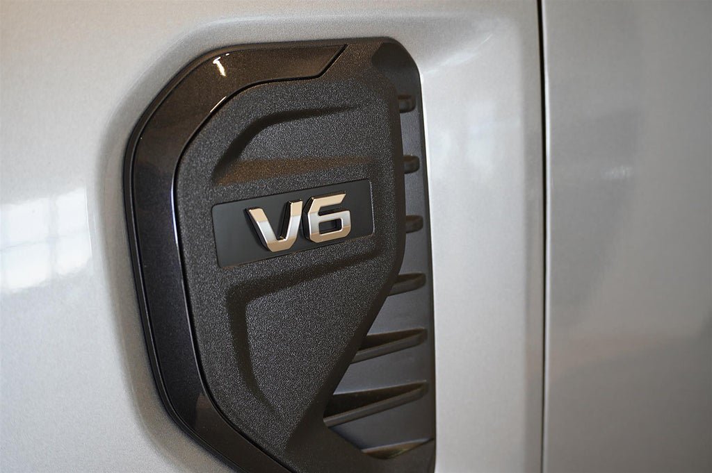 Vehicle Image 23
