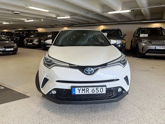 Vehicle Image 7