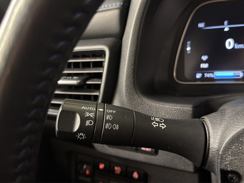 Vehicle Image 24