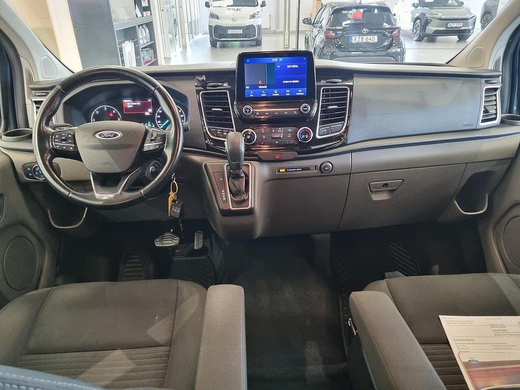 Vehicle Image 13