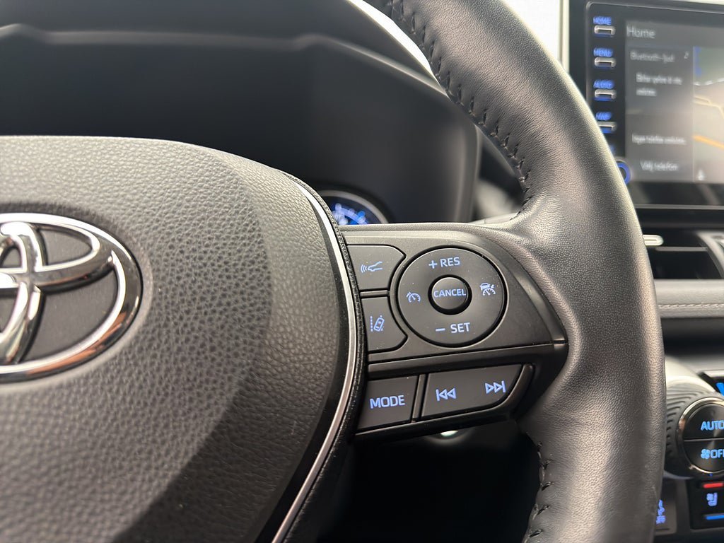 Vehicle Image 22