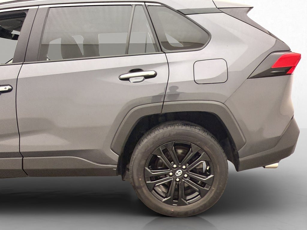 Vehicle Image 36