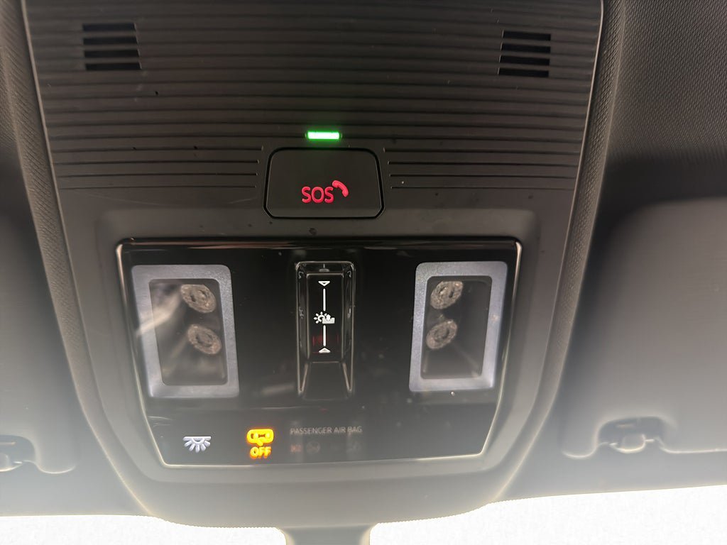 Vehicle Image 28