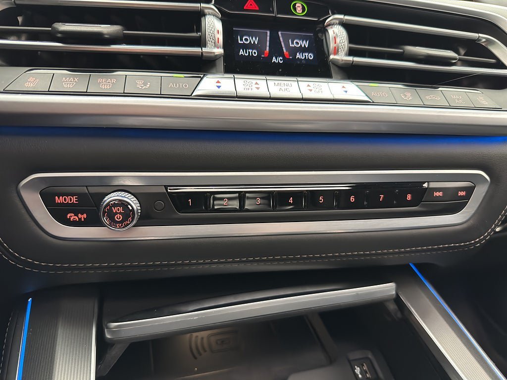 Vehicle Image 33
