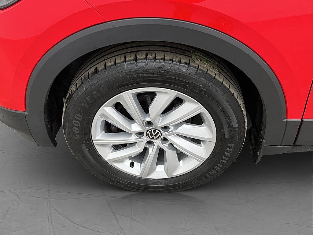 Vehicle Image 22