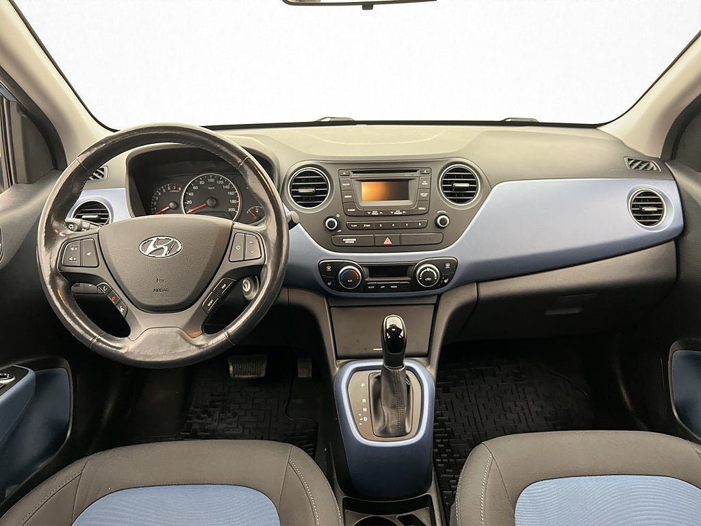 Vehicle Image 10