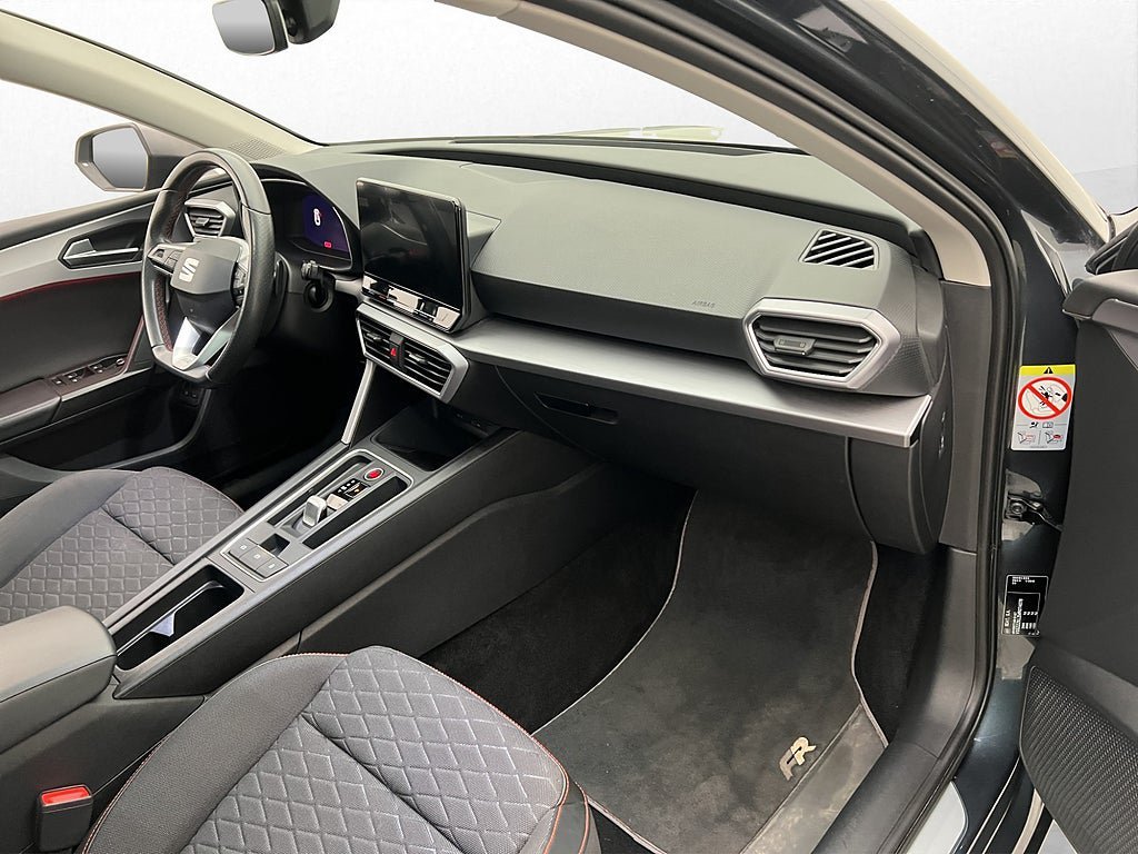 Vehicle Image 26