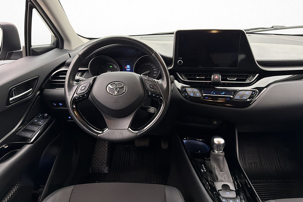 Vehicle Image 9