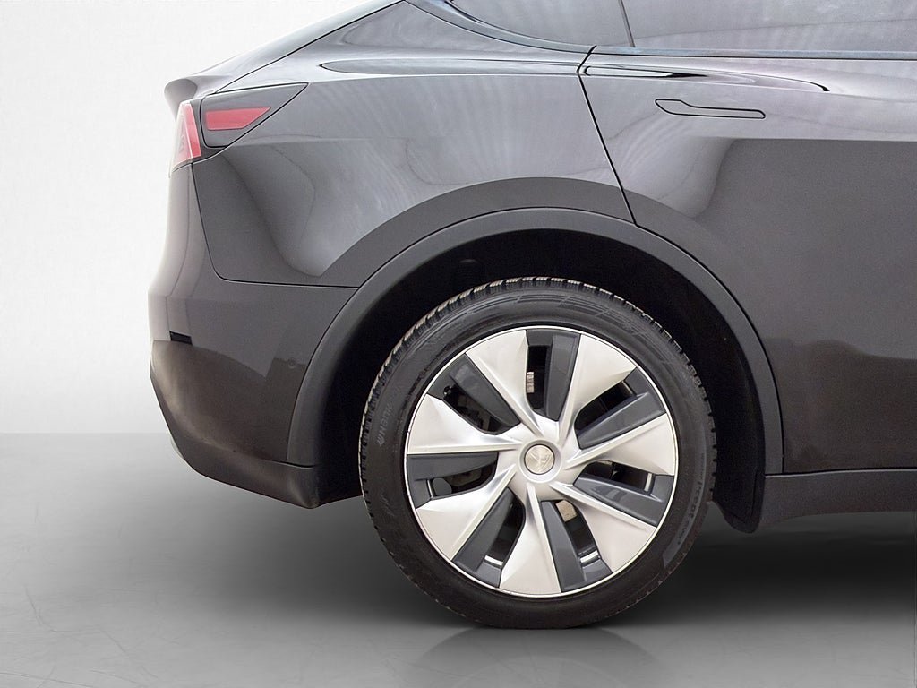 Vehicle Image 30